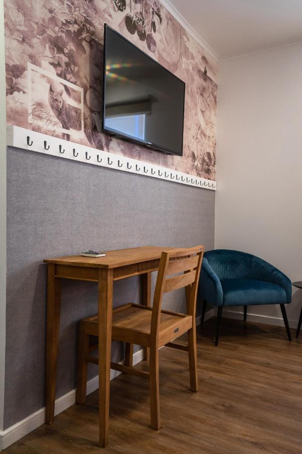 Hotel Boutique Restaurant Kran Kreen 蓬塔阿雷纳斯 外观 照片