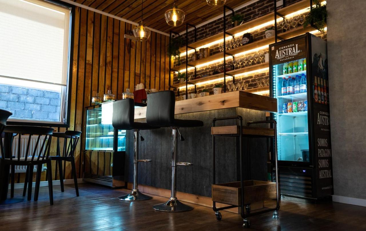Hotel Boutique Restaurant Kran Kreen 蓬塔阿雷纳斯 外观 照片